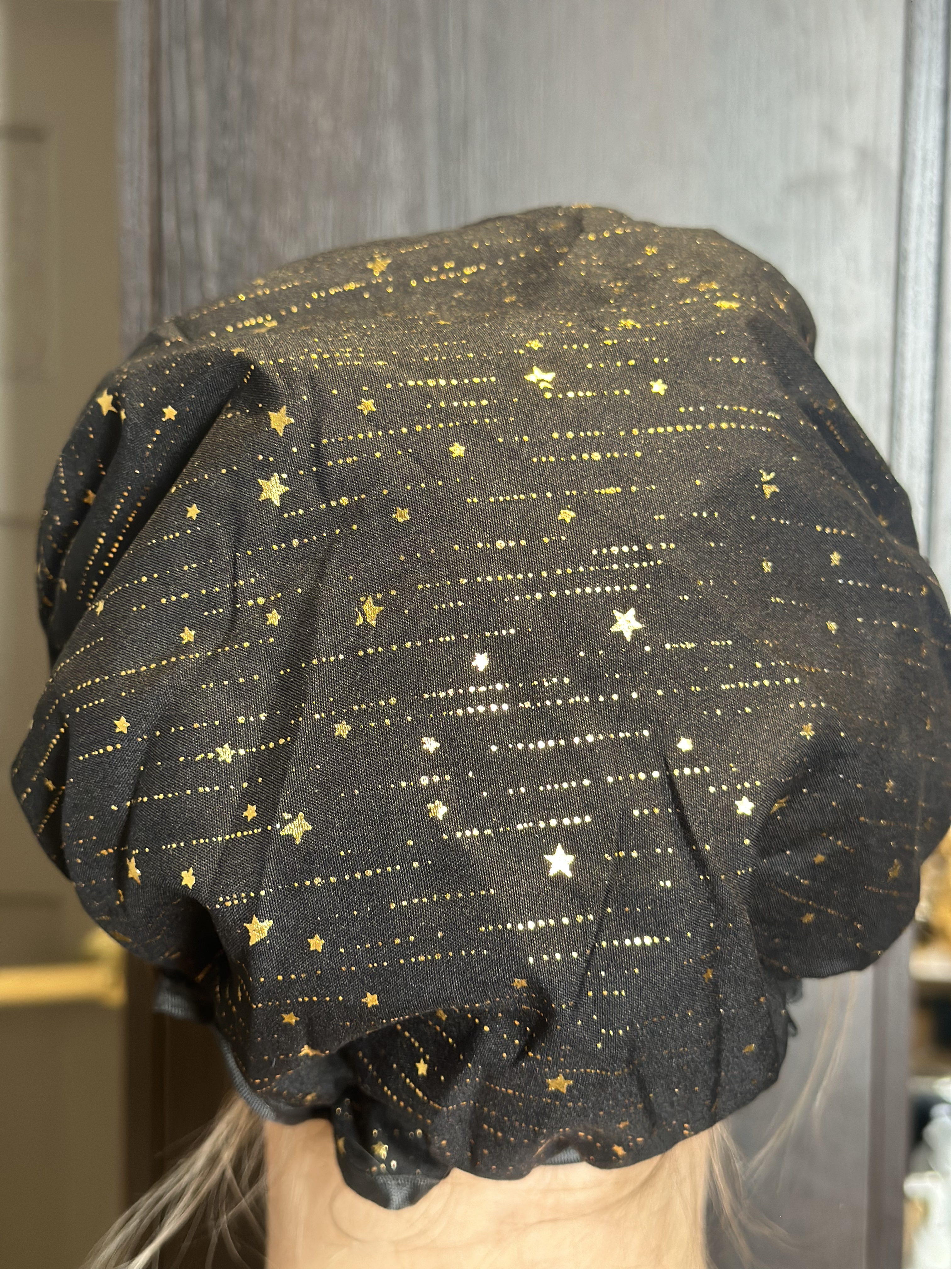 GODDESS SHOWER CAP - BLACK SHOOTING STARS