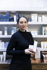 Emma, experienced Beautyologist therapist and dermal science graduate with a passion for caring for delicate skin.